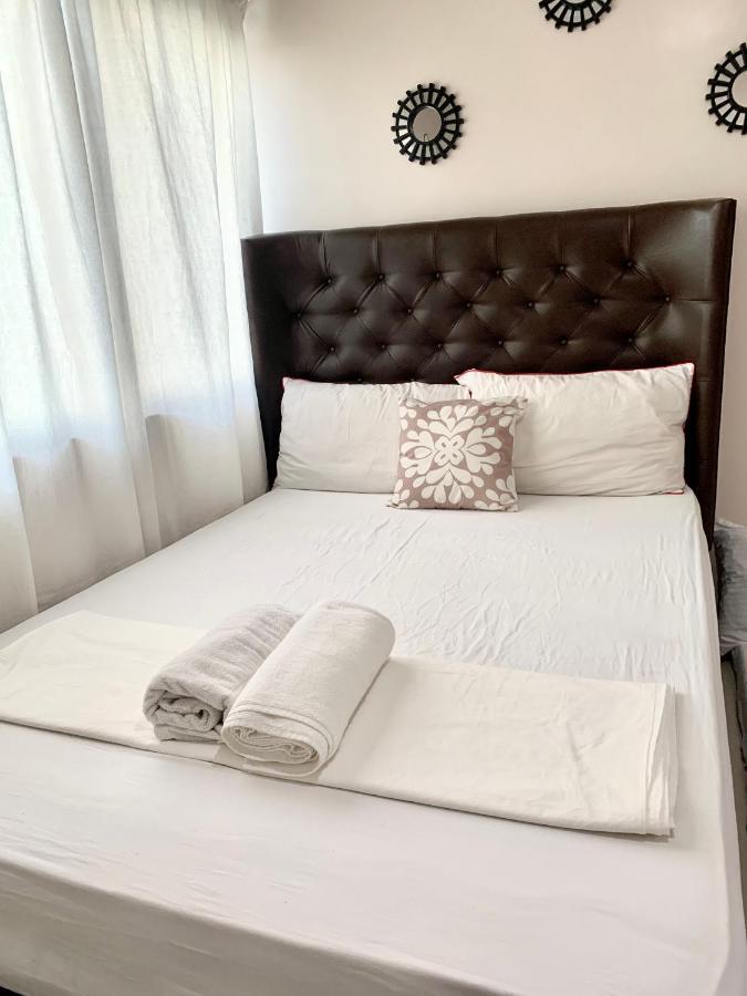 The Persimmon Studios Near Ayala And Sm City سيبو المظهر الخارجي الصورة
