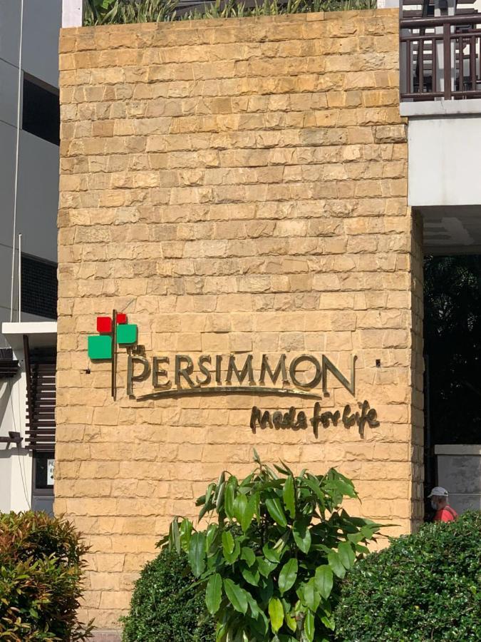 The Persimmon Studios Near Ayala And Sm City سيبو المظهر الخارجي الصورة